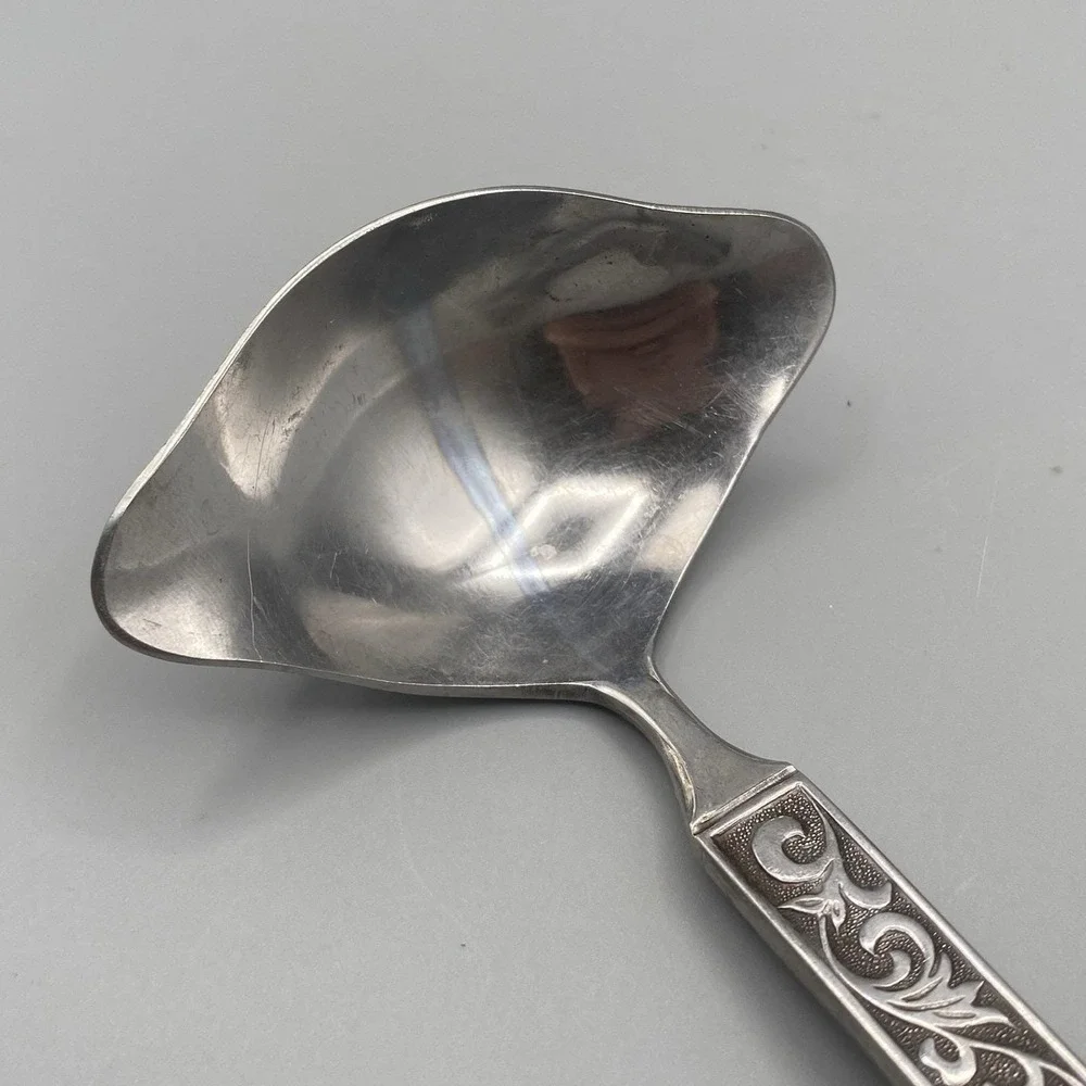 Riviera MONTEREY Gravy Ladle 1pc Black Accent Stainless‎ Serving Piece Scrolls